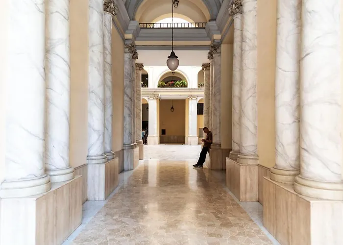 Merulana Suite Apartment