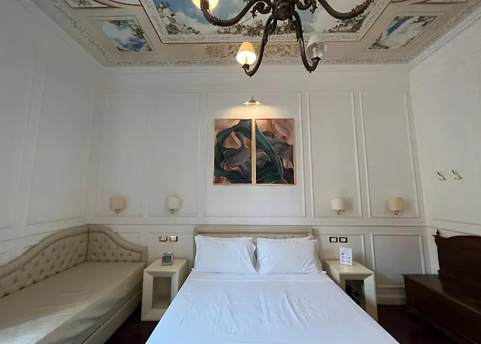  Navona Central Suites